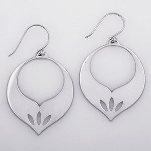 Sterling Silver Cut Out Leaves Earring